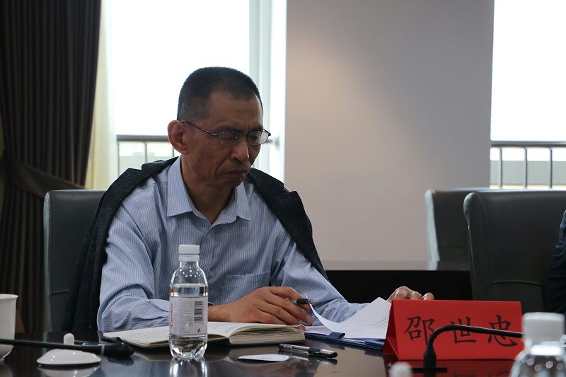 邵總參加青島大學會議